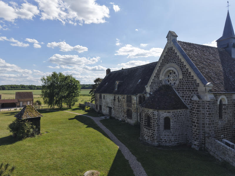 Venez visiter la crypte du prieuré