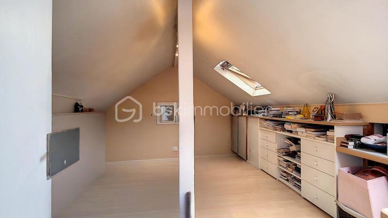 Maison - 120 m² - 7 pièces