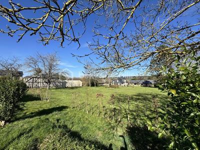 Terrain constructible - 2 067 m²