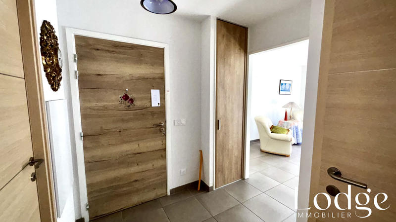 Appartement - 77 m² - 4 pièces