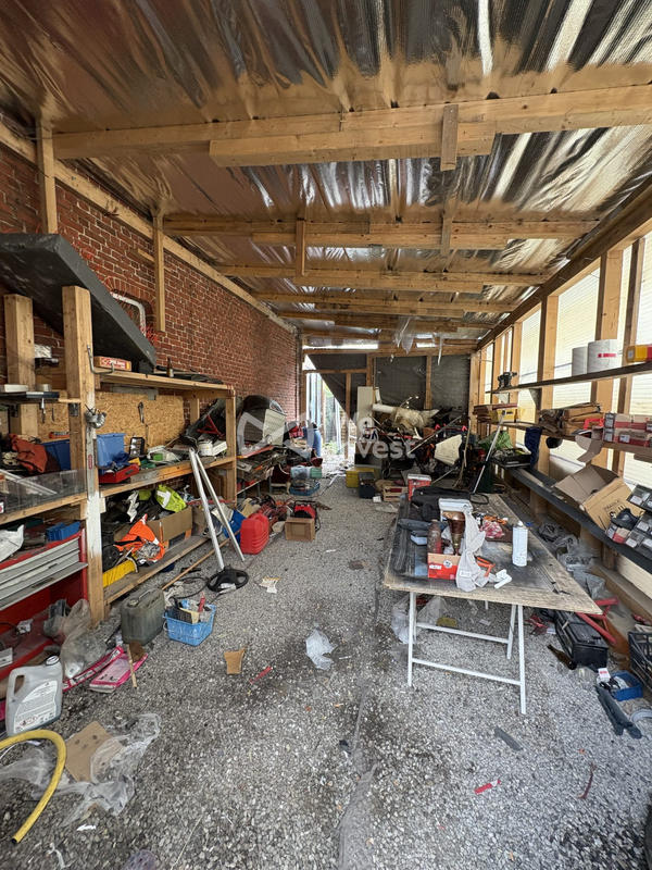 Maison - 185 m² - 10 pièces