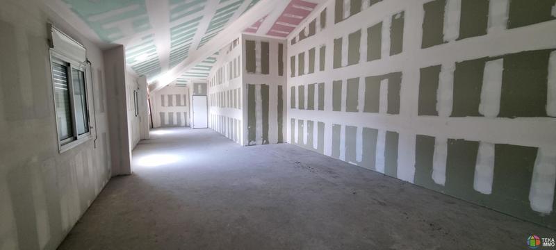 Bureau - 170 m² - 2 pièces