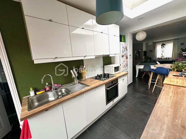 Maison de ville - 85 m² - 5 pièces