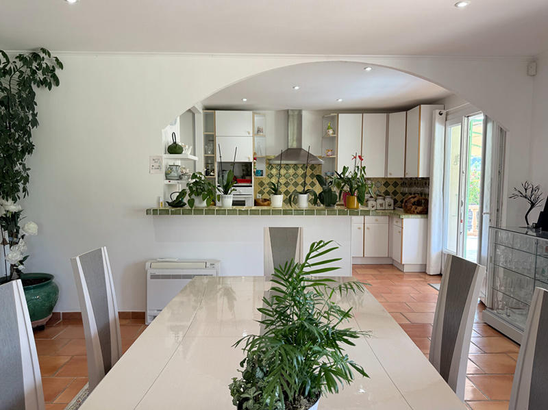 Maison - 160 m² - 7 pièces