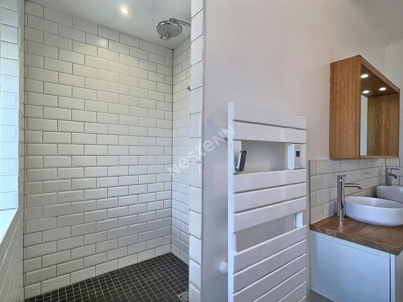 Maison - 127 m² - 6 pièces