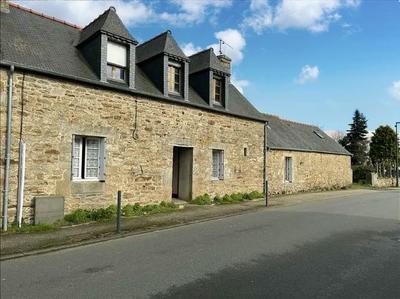 Maison - 94 m² - 4 pièces