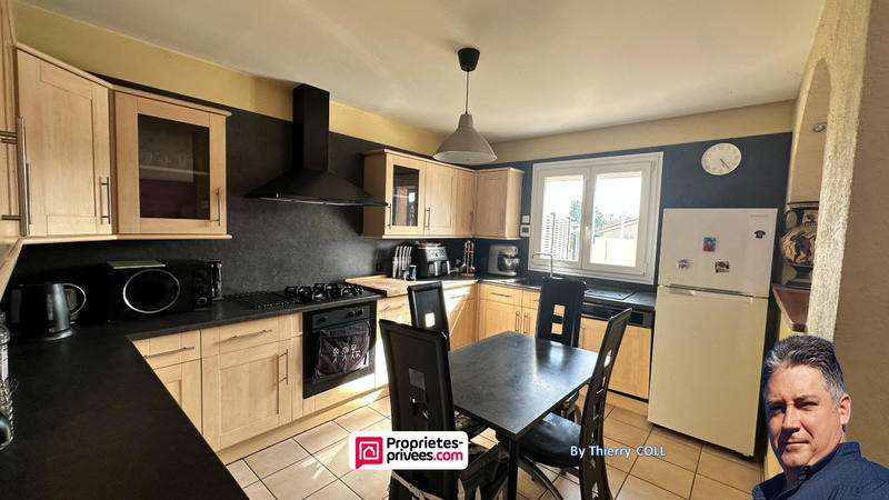 Maison - 120 m² - 7 pièces