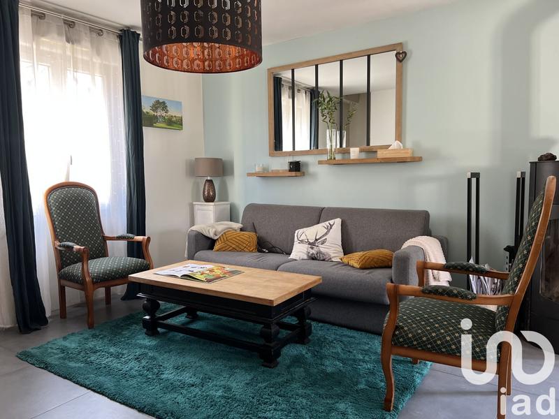 Maison - 99 m² - 5 pièces