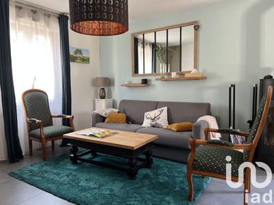 Maison - 99 m² - 5 pièces