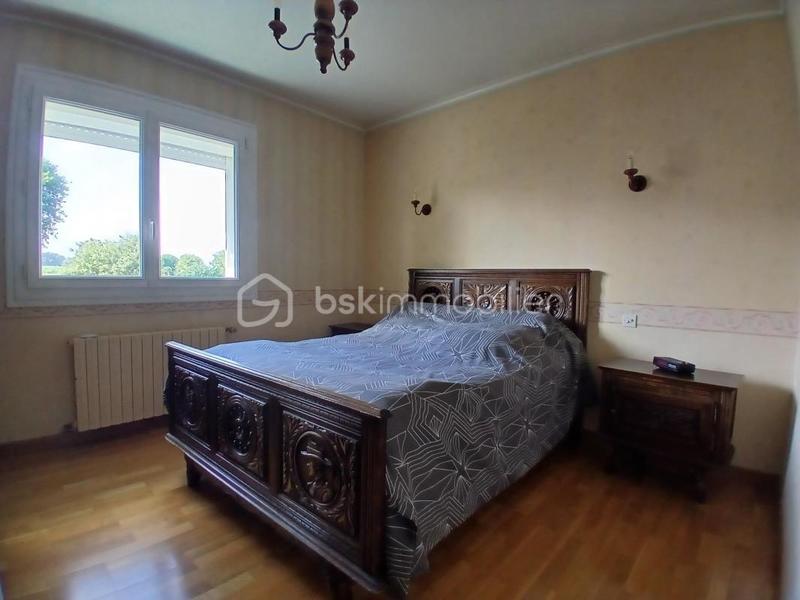 Maison traditionnelle - 127 m² - 6 pièces