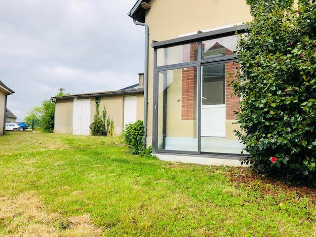 Maison - 80 m² - 4 pièces