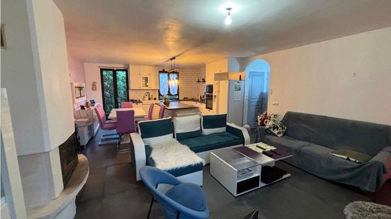 Maison de ville - 110 m² - 4 pièces