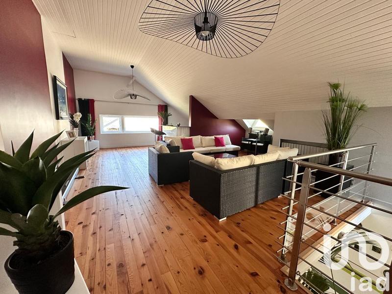 Maison de maîtres - 275 m² - 9 pièces