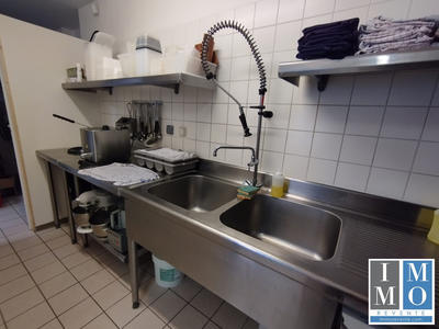 Fonds de commerce - Hôtellerie / Restauration - 246 m²