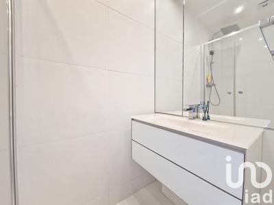 Appartement - 99 m² - 4 pièces