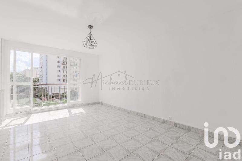 Appartement - 90 m² - 5 pièces