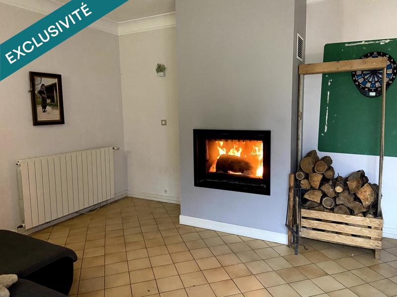 Maison - 180 m² - 8 pièces