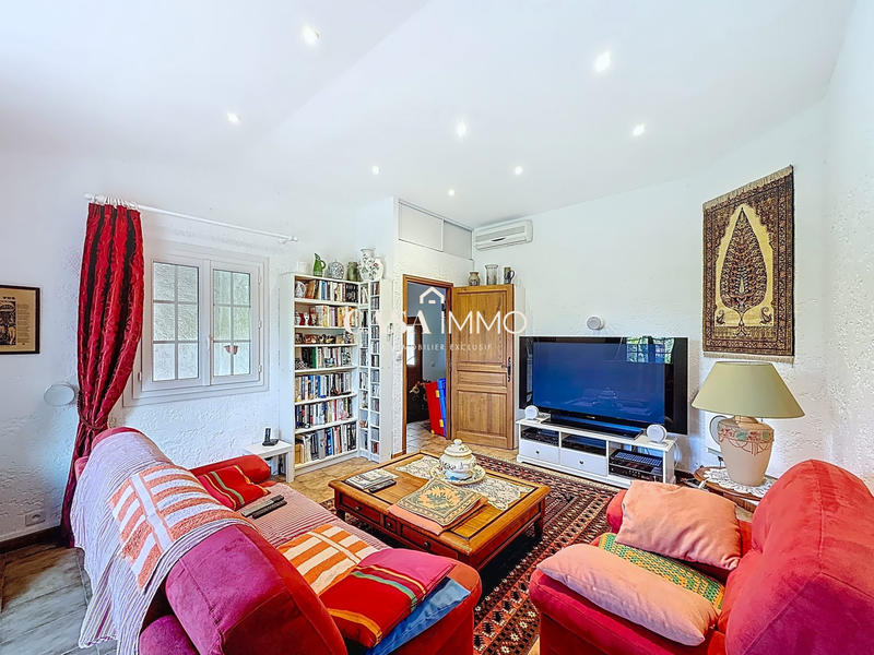 Maison - 147 m² - 5 pièces