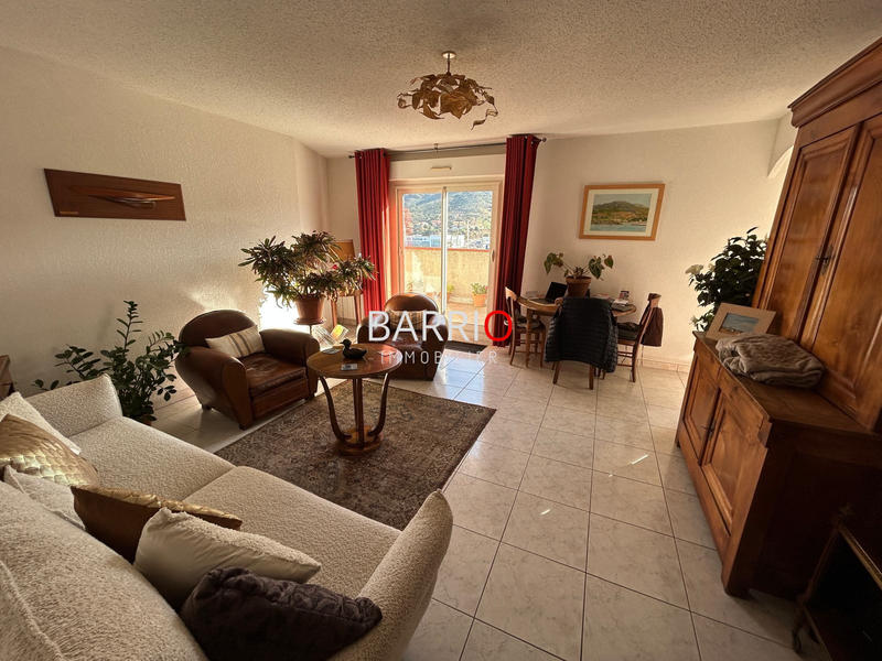 Appartement - 100 m² - 4 pièces