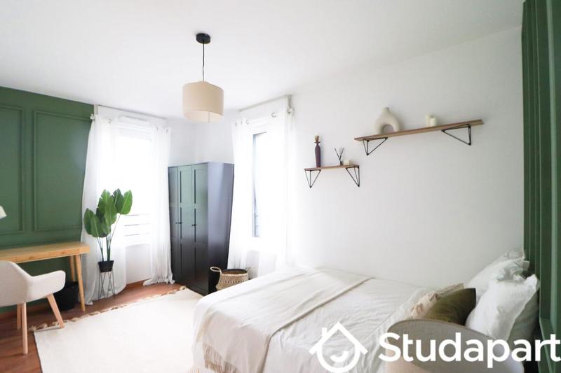 Chambre - 10 m² - 1 pièce