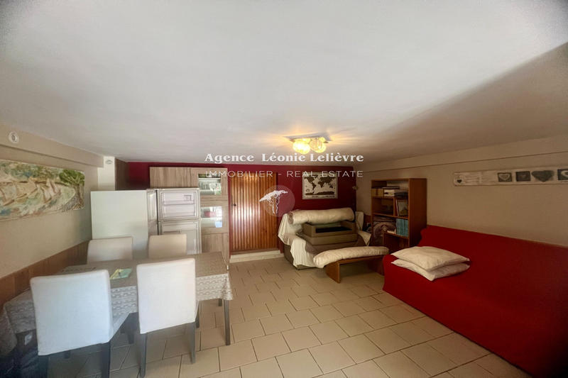 Appartement - 90 m² - 3 pièces