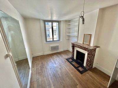 Appartement - 112 m² - 6 pièces