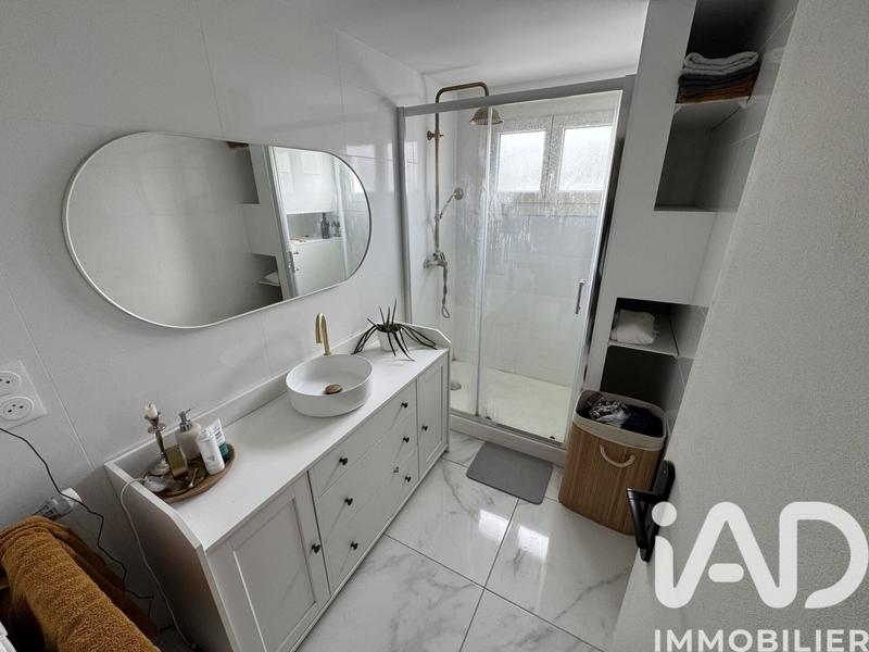 Maison - 98 m² - 5 pièces