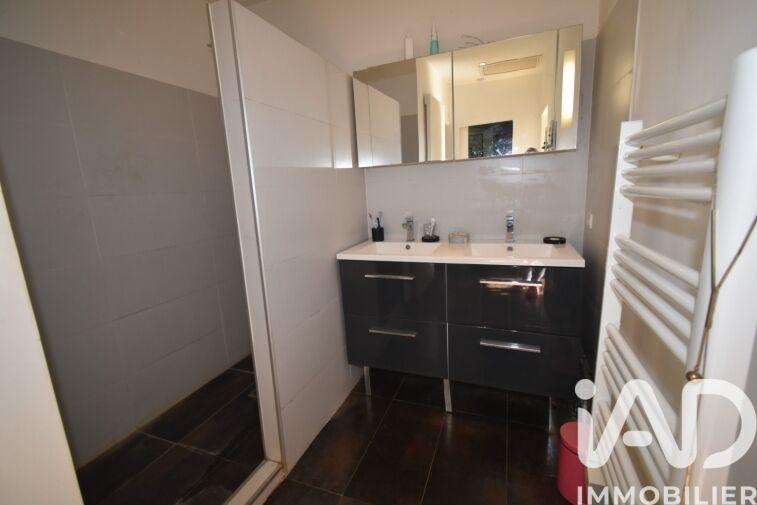 Maison - 111 m² - 4 pièces