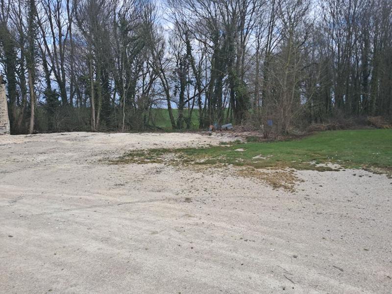 Terrain constructible - 1 796 m²