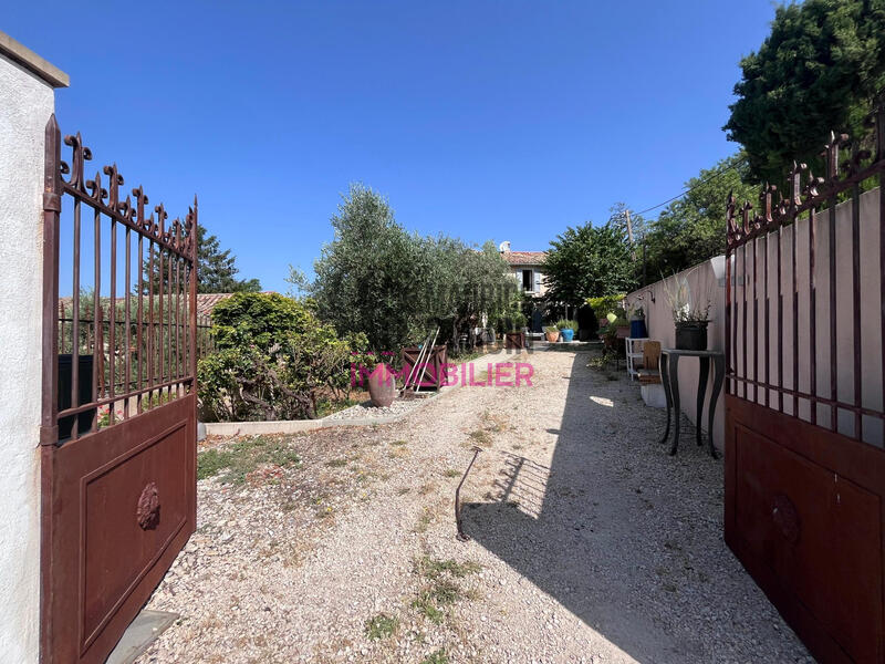 Maison - 150 m² - 5 pièces