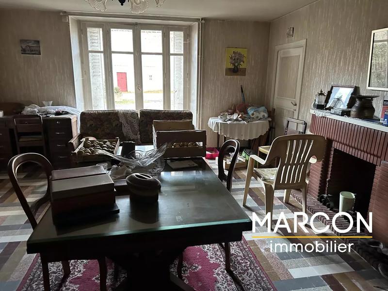 Maison de village - 217 m² - 8 pièces