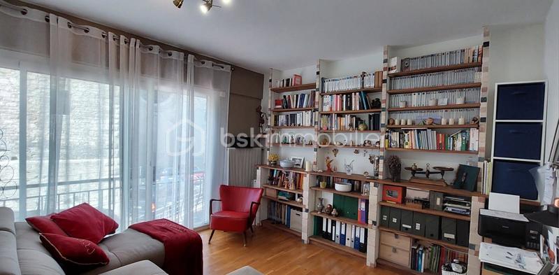 Appartement - 95 m² - 4 pièces