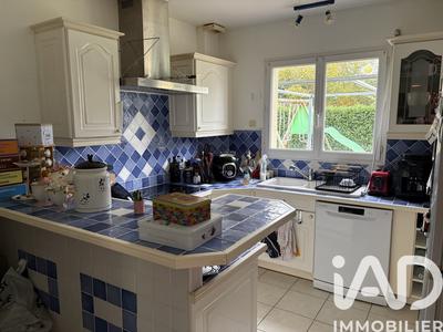 Maison - 92 m² - 4 pièces