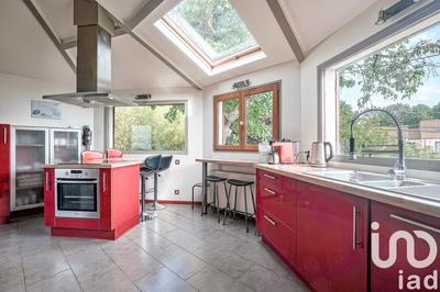 Maison - 142 m² - 8 pièces