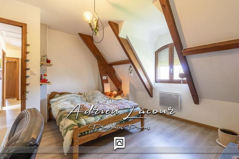 Maison - 139 m² - 7 pièces