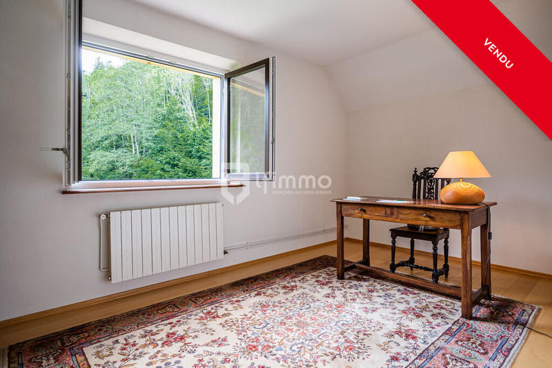 Propriété - 197 m² - 7 pièces