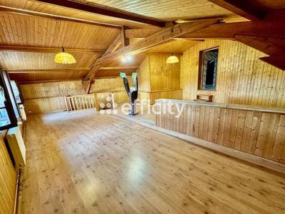 Maison - 165 m² - 7 pièces