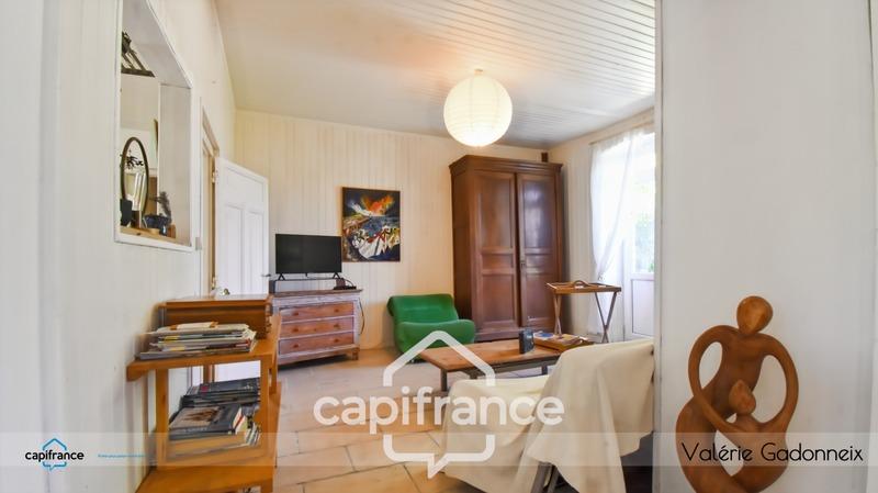 Maison - 187 m² - 9 pièces