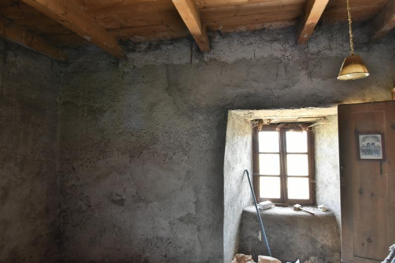 Maison en pierre - 350 m² - 3 pièces