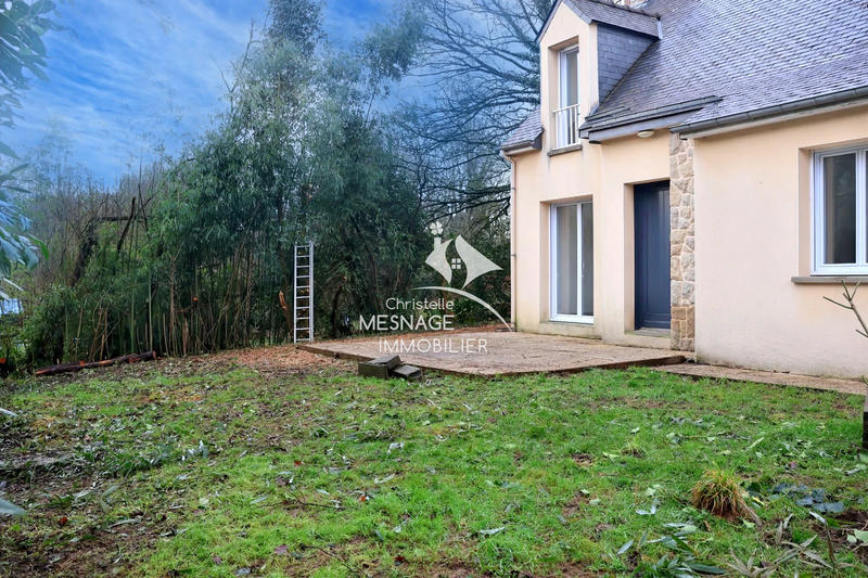 Maison - 90 m² - 6 pièces