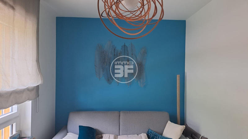 Appartement - 90 m² - 4 pièces