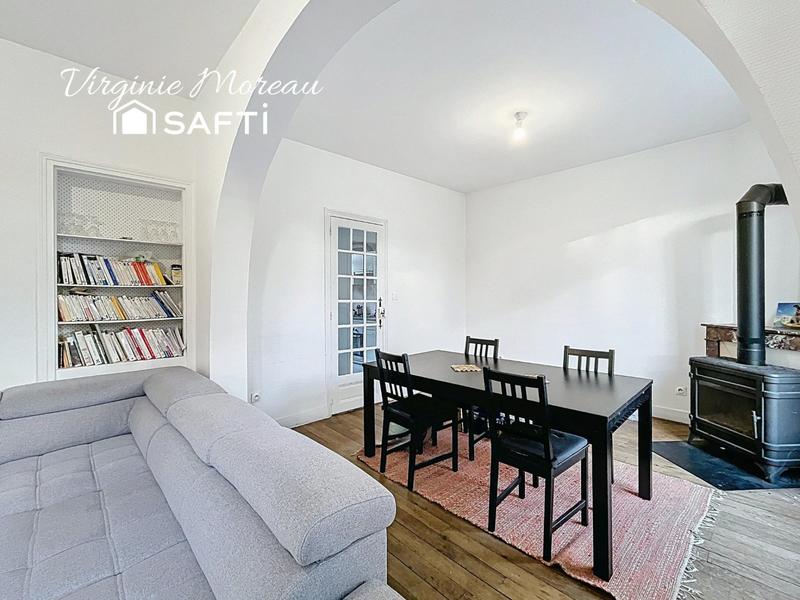 Maison - 84 m² - 5 pièces