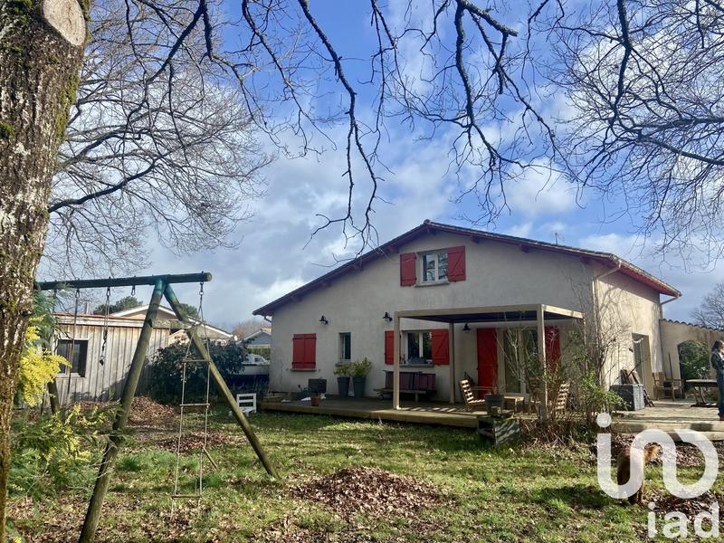Maison - 120 m² - 5 pièces