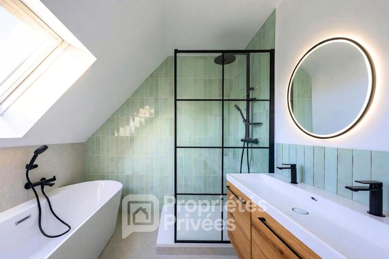 Maison - 89 m² - 6 pièces