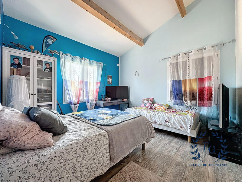 Maison - 170 m² - 5 pièces