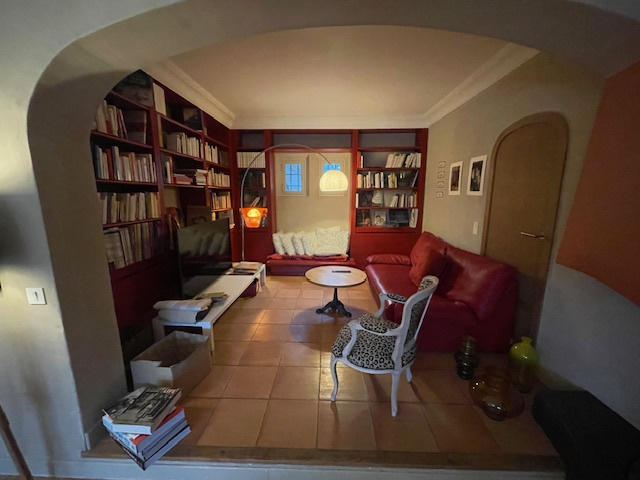 Maison - 380 m² - 10 pièces