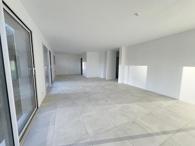 Maison - 141 m² - 6 pièces