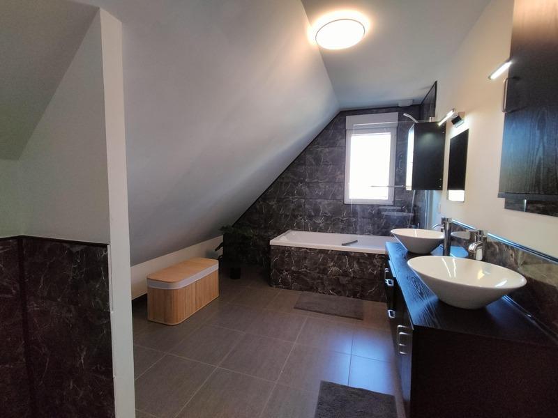 Maison - 76 m² - 4 pièces