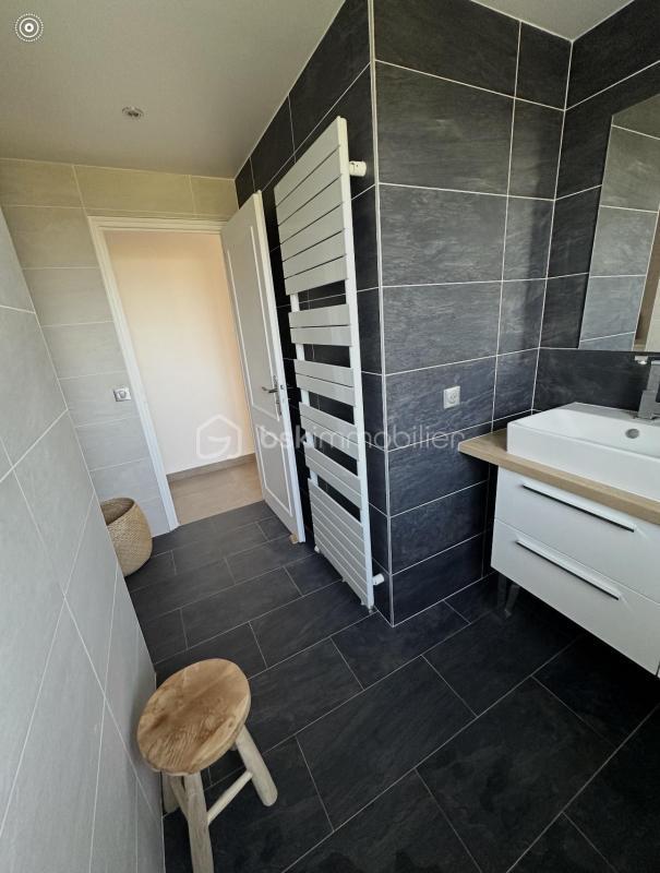 Maison traditionnelle - 148 m² - 6 pièces