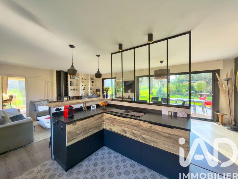 Maison - 160 m² - 6 pièces